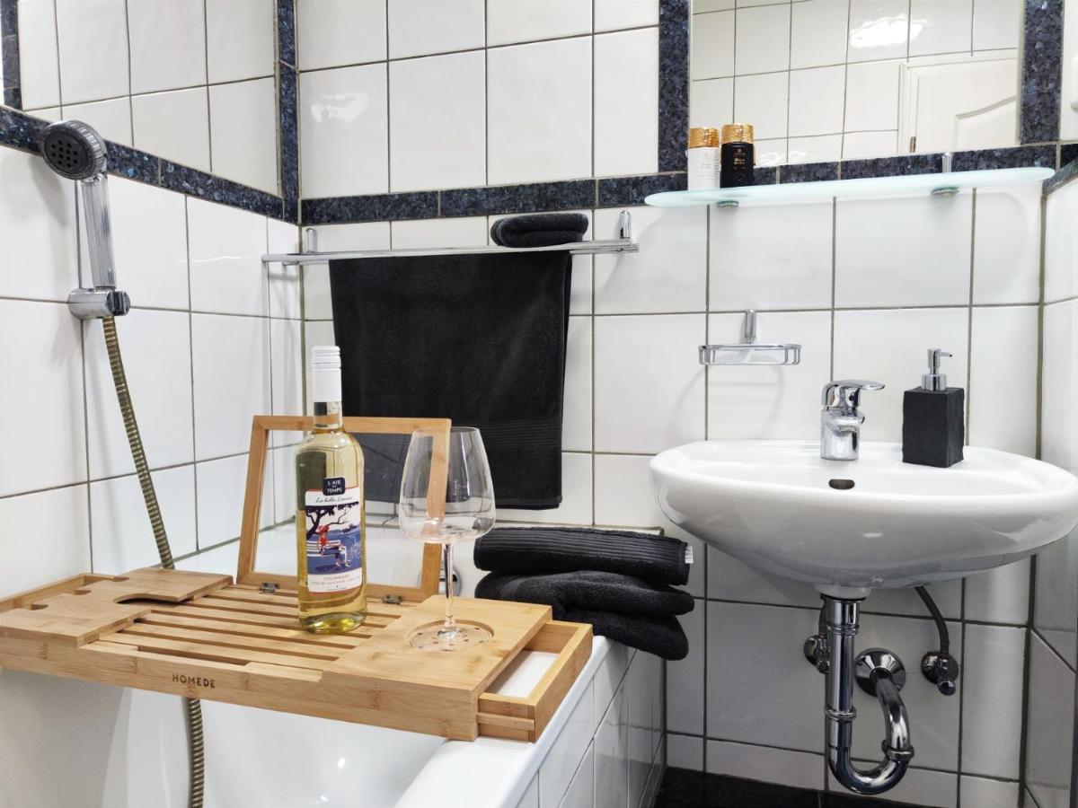 Ferienwohnung Wohlfuehloase Kaarst Exterior foto